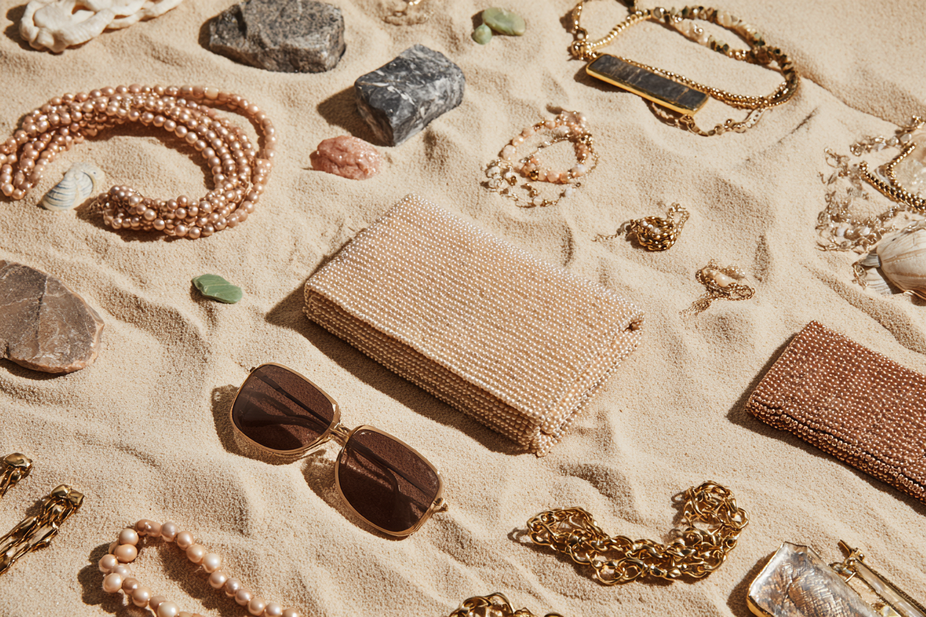 CURATED FAVORITES